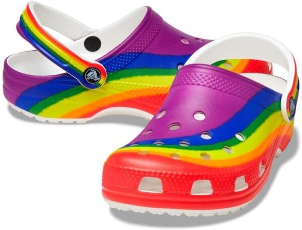 Crocs Tie Dye – Zuecos clásicos unisex para adultos con diseño arcoíris | Amazon